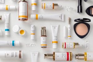 Dr. Hauschka Verpackung und Produktsortiment in der Übersicht
