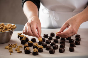 Sawade Berlin Pralinen Herstellung in Handarbeit